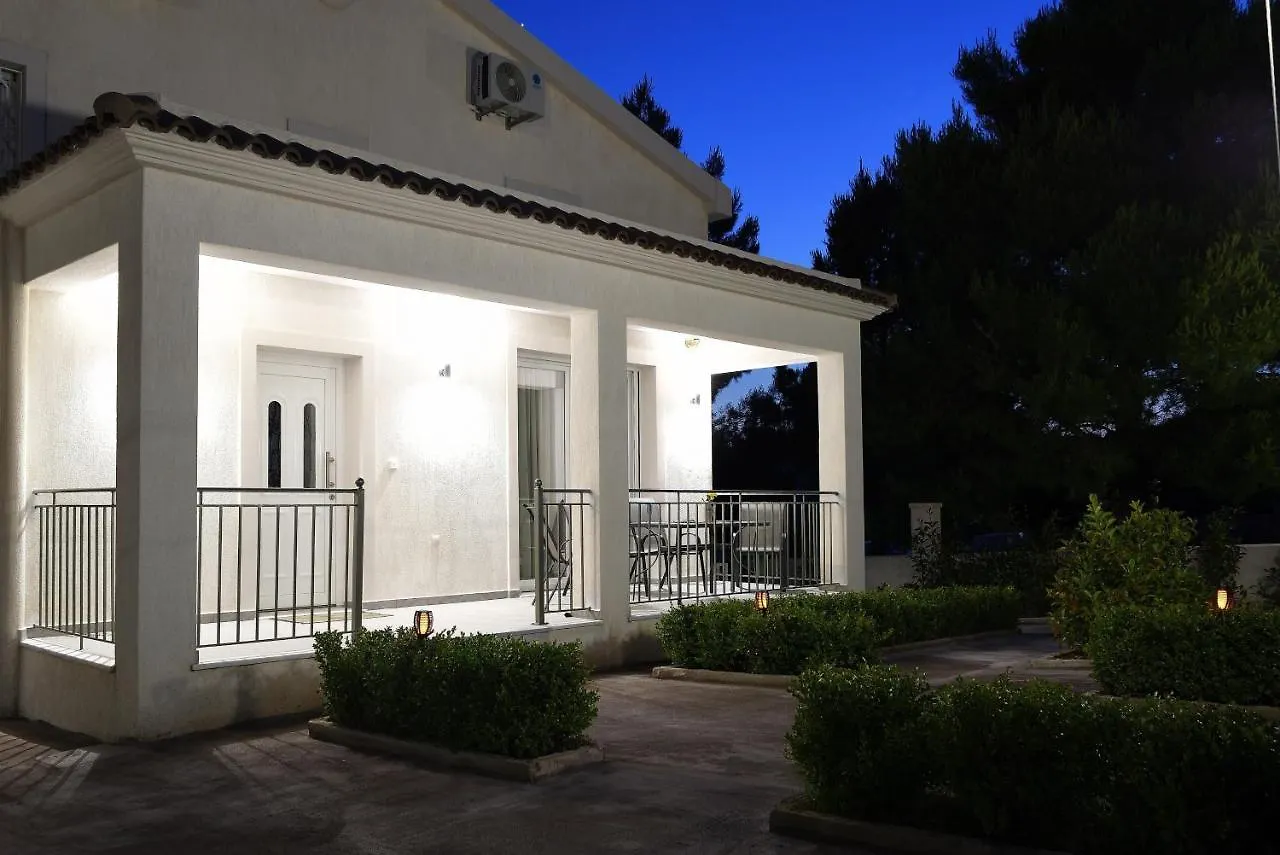 Gm Villa Kefalonia Razáta